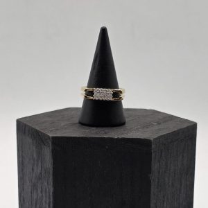 Sortija de Oro 18K con Diamantes