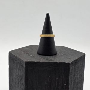 Alianza de Oro Mate 18K