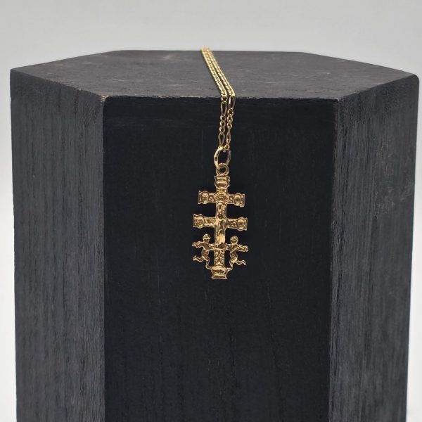 Cruz de Caravaca en Oro de 18K