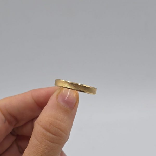 Alianza de Oro Mate 18K