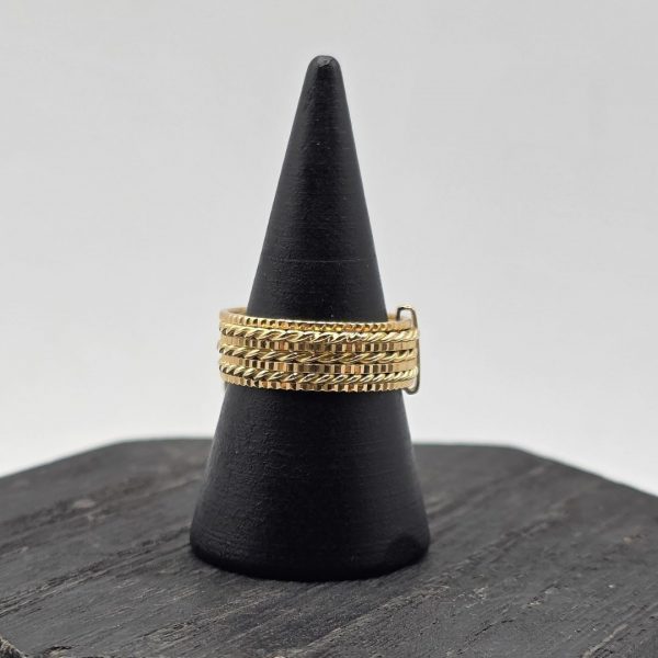 Anillo Semanario en Oro de 18K