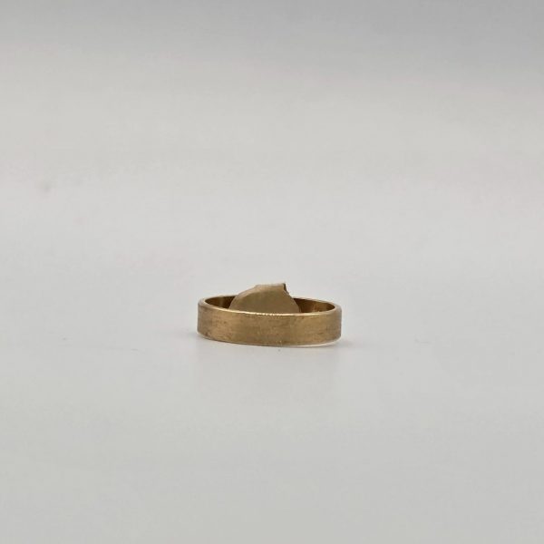 Alianza de Oro 18K con Acabado Mate