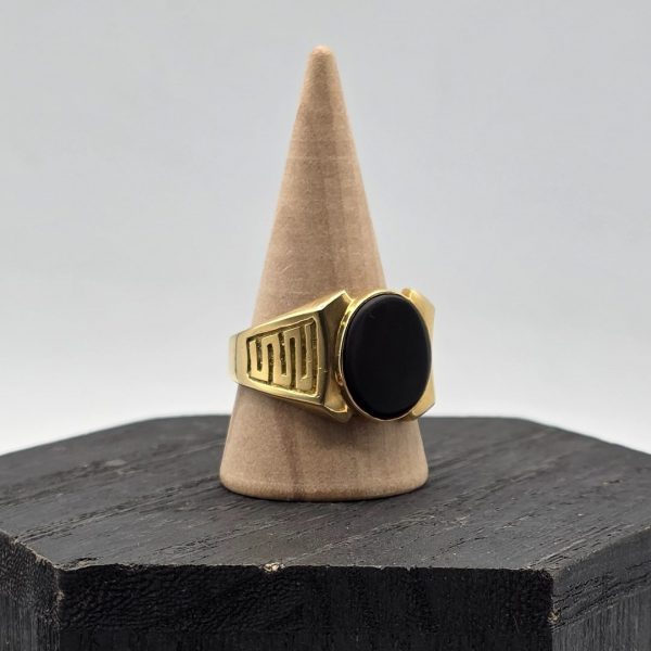 Anillo Sello con Piedra de Onix en Oro de 18K