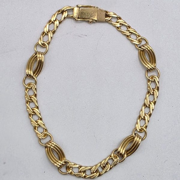 Pulsera Figaro Efecto Triple con Cierre Cajón de 20 cm y 7 mm en Oro de 18k