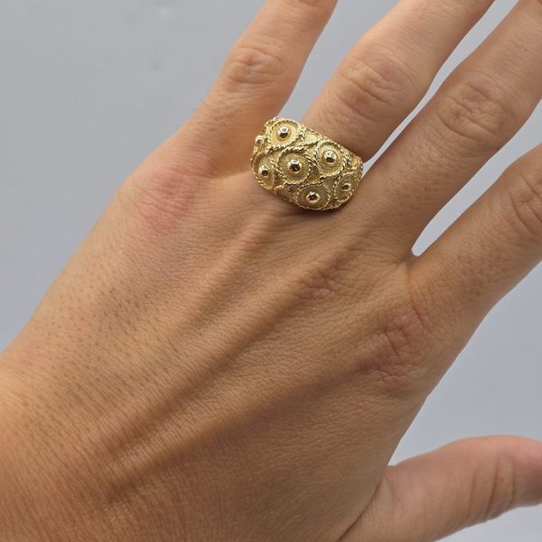 Anillo con 3 Filas de Bolitas en Oro Blanco, Oro Rosa y Oro Dorado de 18K