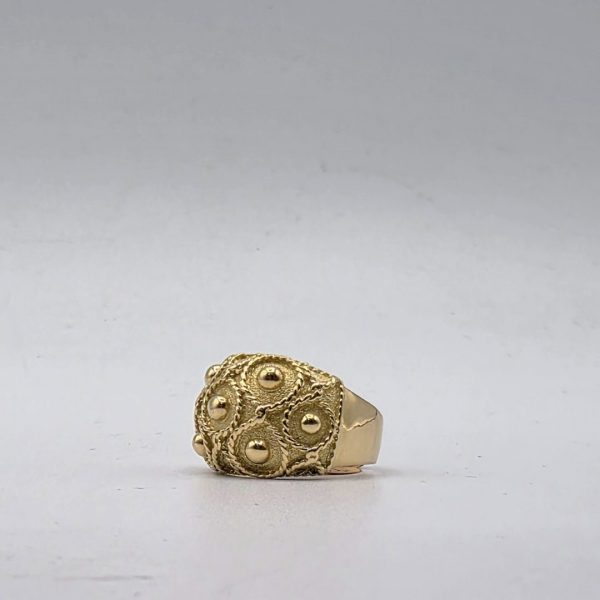Anillo con 3 Filas de Bolitas en Oro Blanco, Oro Rosa y Oro Dorado de 18K