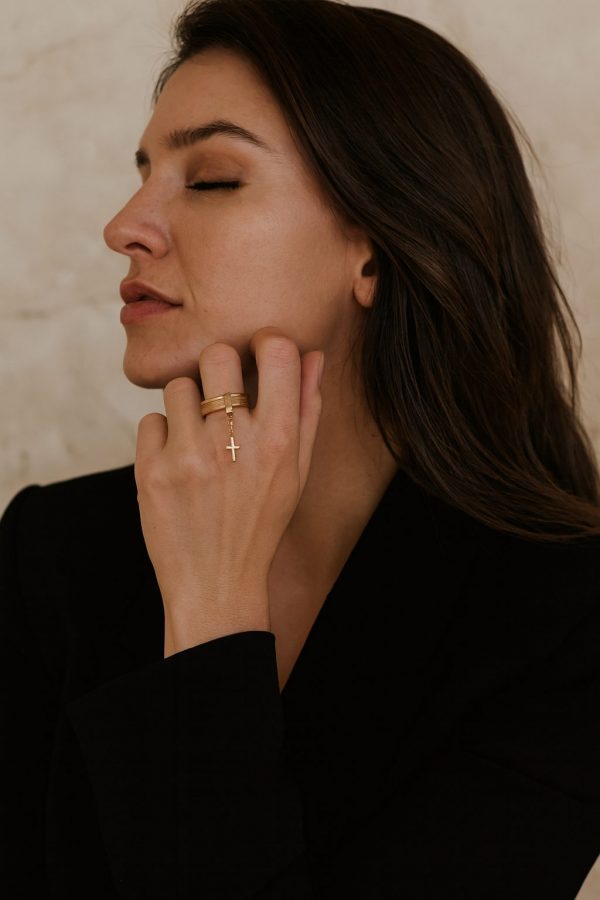 Anillo Semanario en Oro de 18K