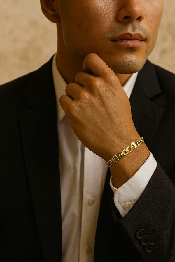Pulsera Cubana con Intervalos de una Cubana y Otras de Dos en Oro de 18K (21,5 cm y 6 mm)