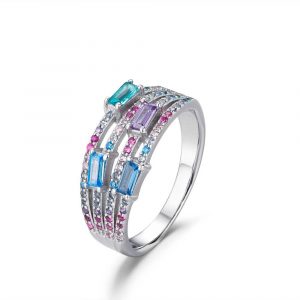 Anillo de plata rodiado cuatro hilos con circonitas multicolor y baguettes
