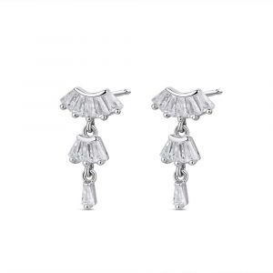 Pendiente de plata rodiado triple con baguettes de 15 mm cierre presión