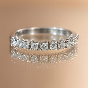 Anillo de Oro Blanco 18K con Diamantes T:11