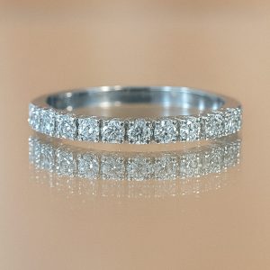 Anillo de Oro Blanco 18K con Diamantes T:19