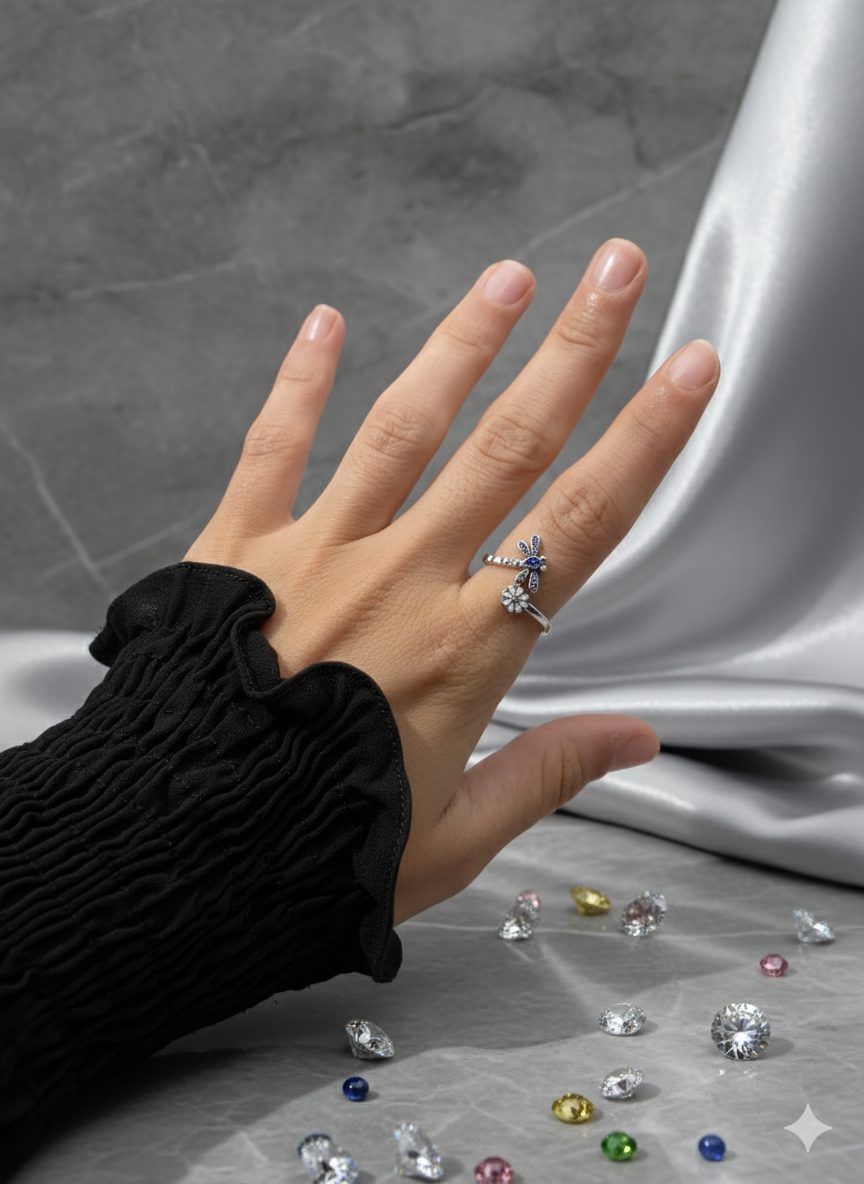 Anillo de Plata con Libélula y Flor