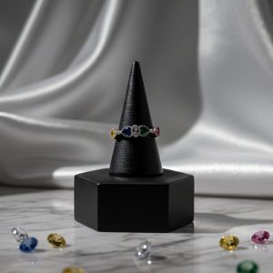 Anillo de Plata con Corazones de Circonita