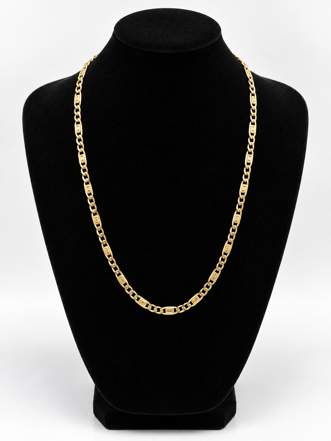 Cadena Fígaro con Eslabones Estilo Versace de Oro 18K 62 cm 6 mm