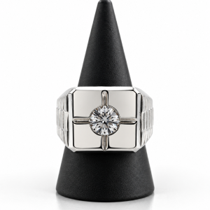 Anillo de Plata Tipo Sello Cuadrado con Circonita Central Talla:26
