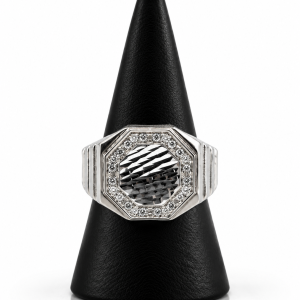 Anillo de Plata Tipo Sello Octogonal con Circonitas Talla: 26