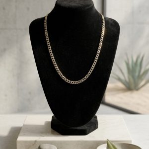 cadena cubana con detalles adiamantados en oro blanco 55cm 4mm