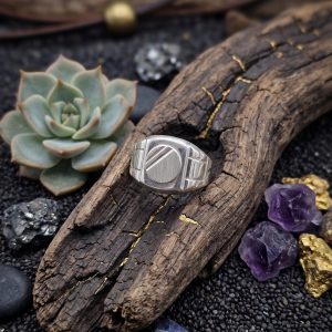 Anillo de Plata Sello Redondo Estilo Reloj – Diseño Mate con Línea Central (Talla 28)
