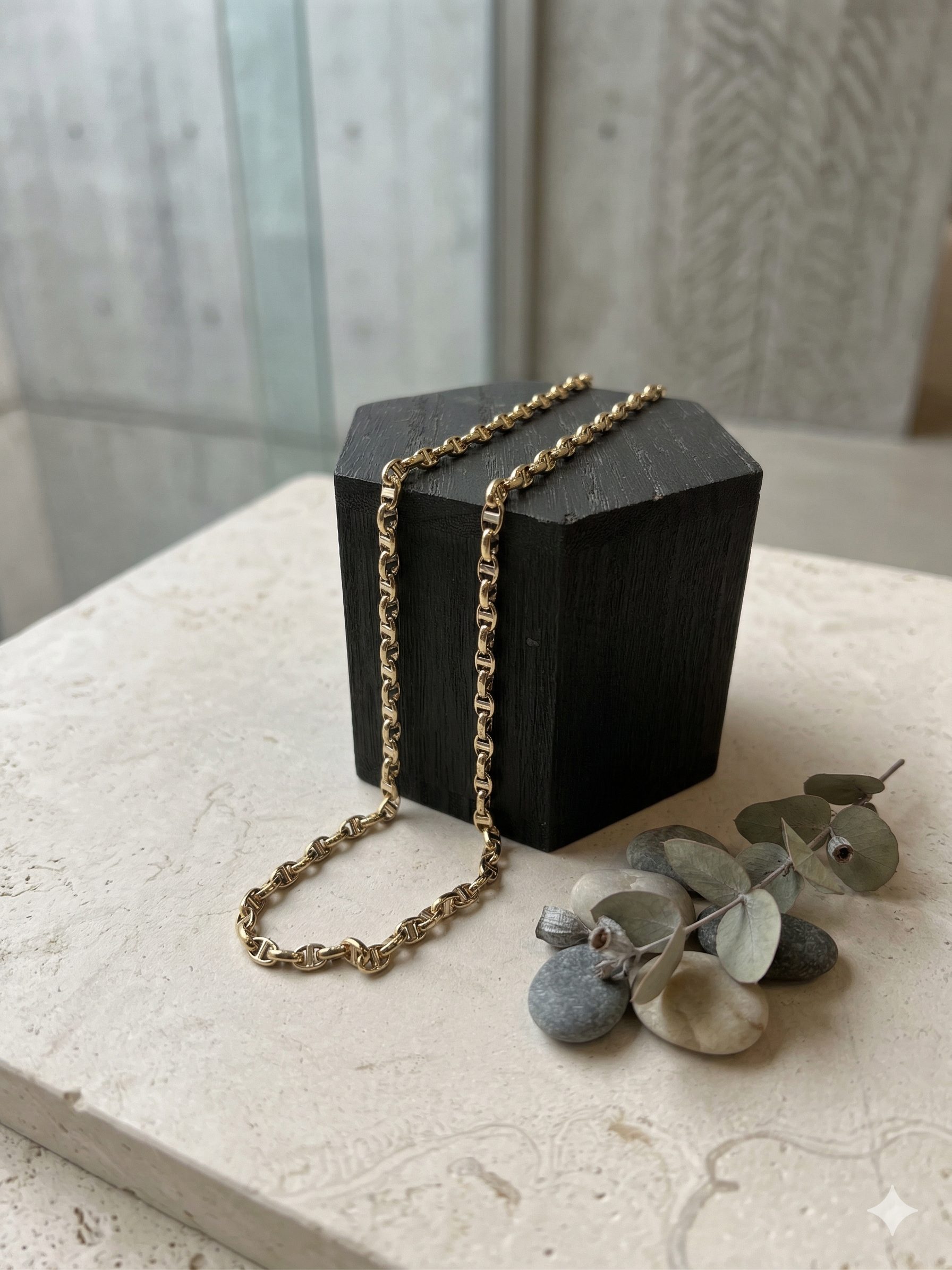 Cadena Rolo de Oro 18K con Detalle en Oro Blanco 60 cm | Grosor 3 mm | Peso 14,22 g