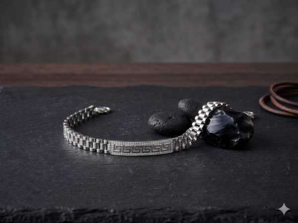 Pulsera de Plata Estilo Reloj con Circonitas y Cenefa Inspiración Versace (12,46 g)