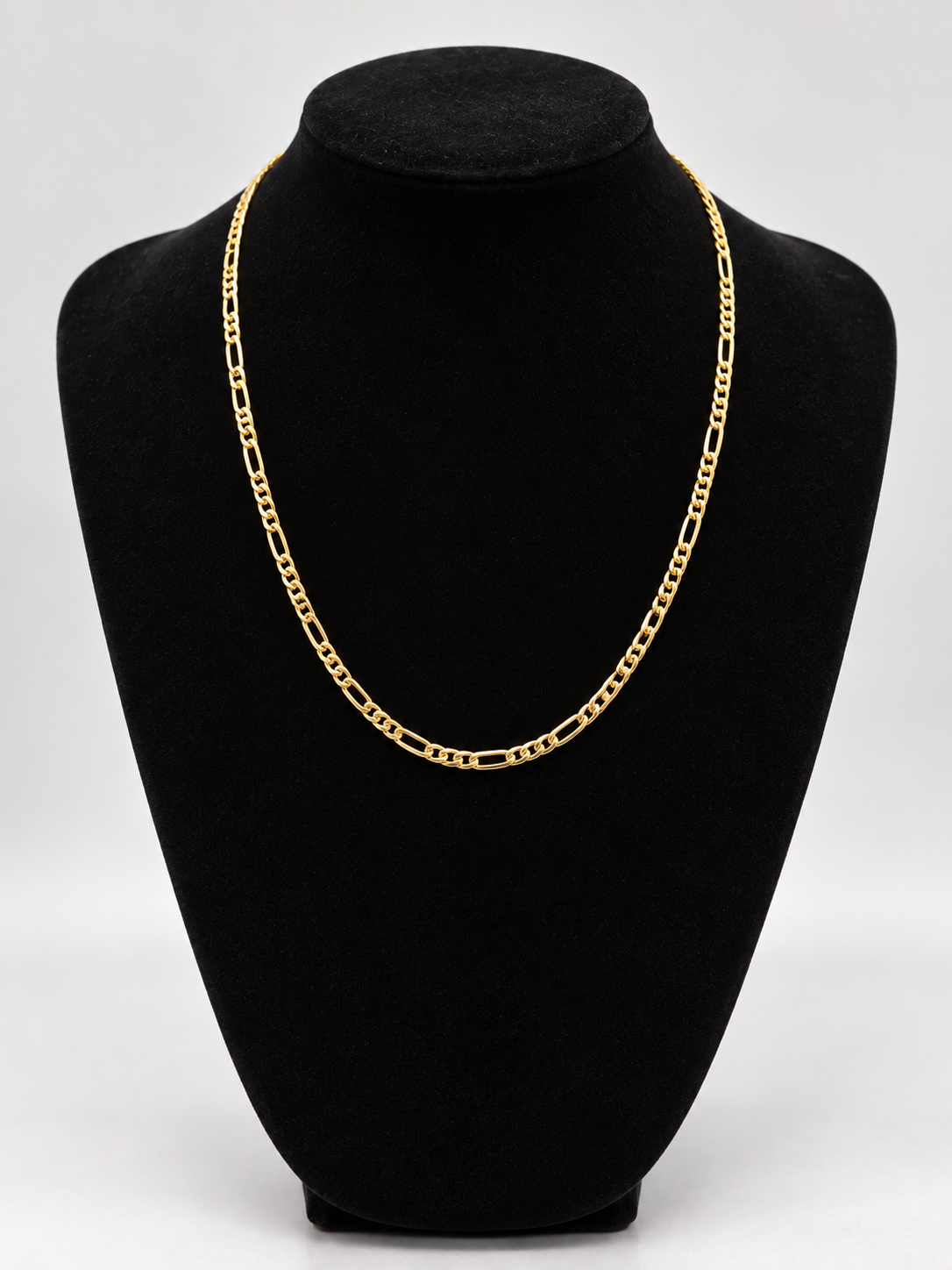 Cadena figaro de oro 18K con ancla de barco 47 cm | Grosor 3 mm | Peso 11,65 g
