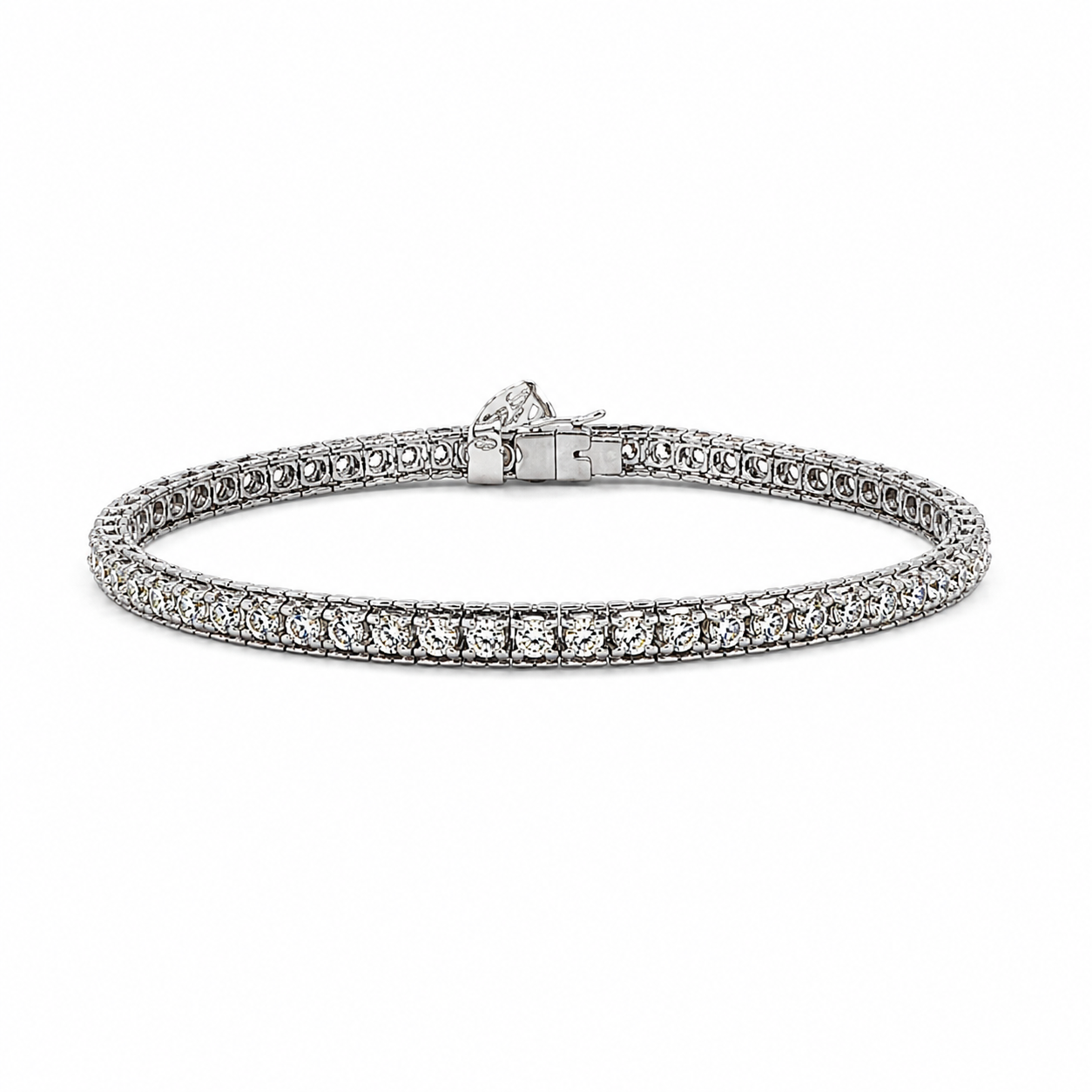 Pulsera de oro blanco con diamantes de 18K