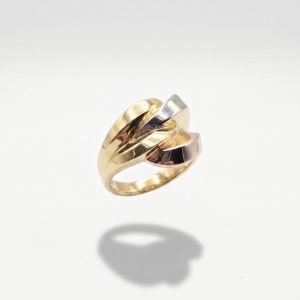 Anillo Entrelazado Bicolor en Oro 18K