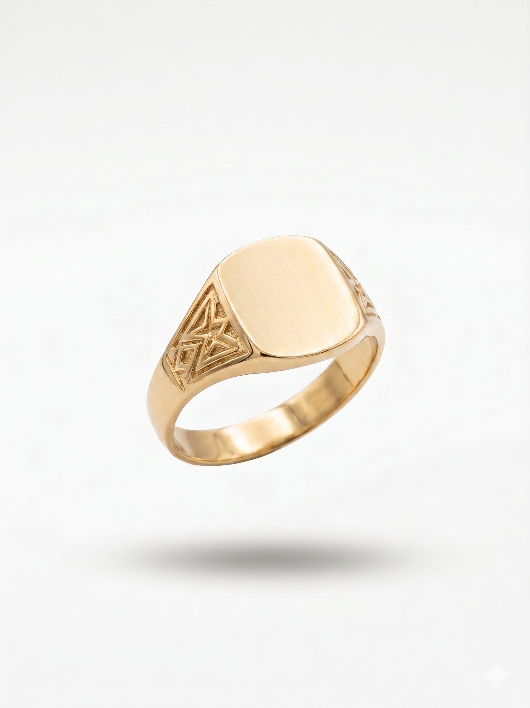 Anillo Mini Sello Cuadrado en Oro 18K | Talla 19