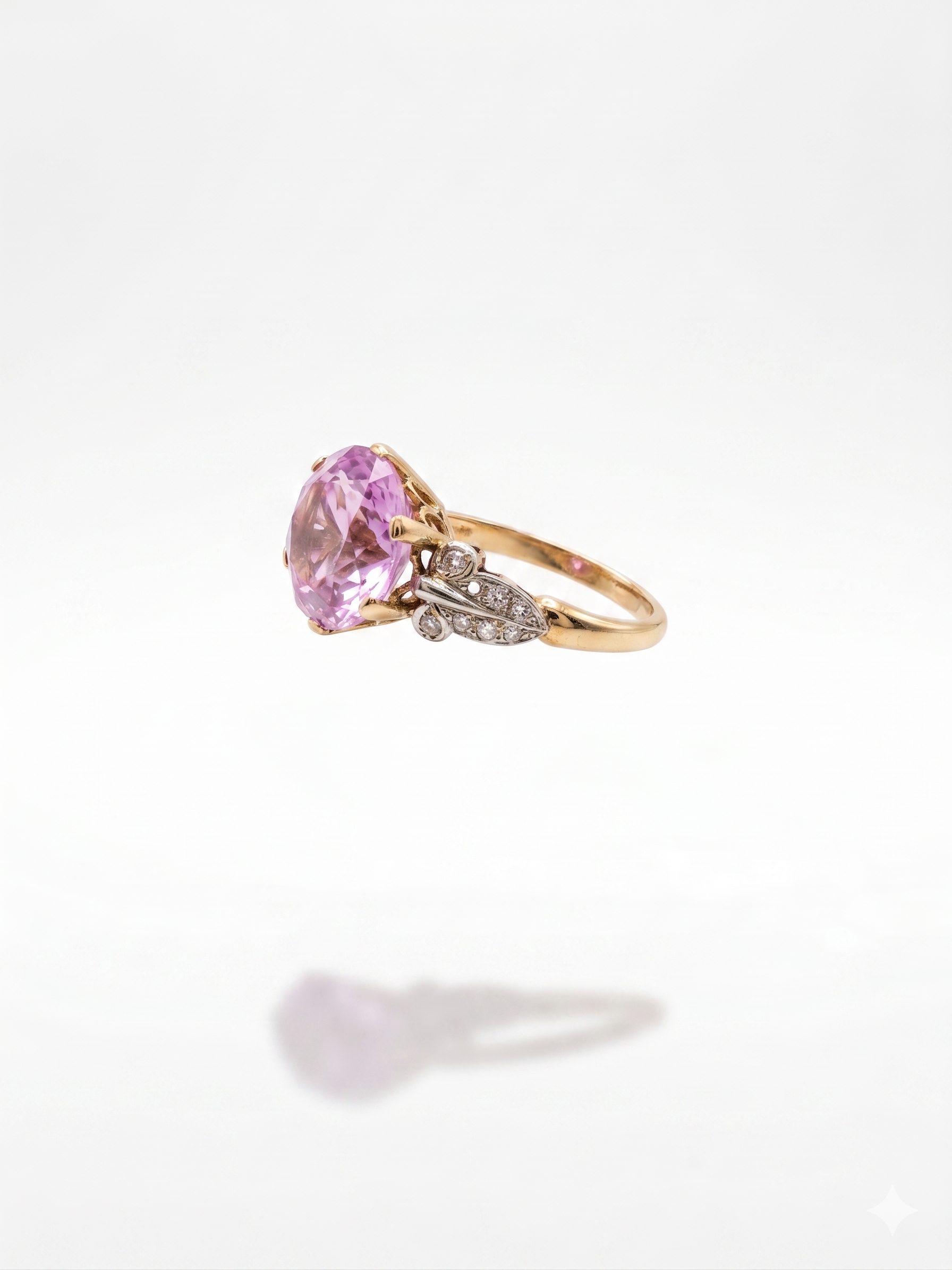 Anillo Vintage con Rosa de Francia y Diamantes en Oro 18K | Talla 18 | 7,35 g