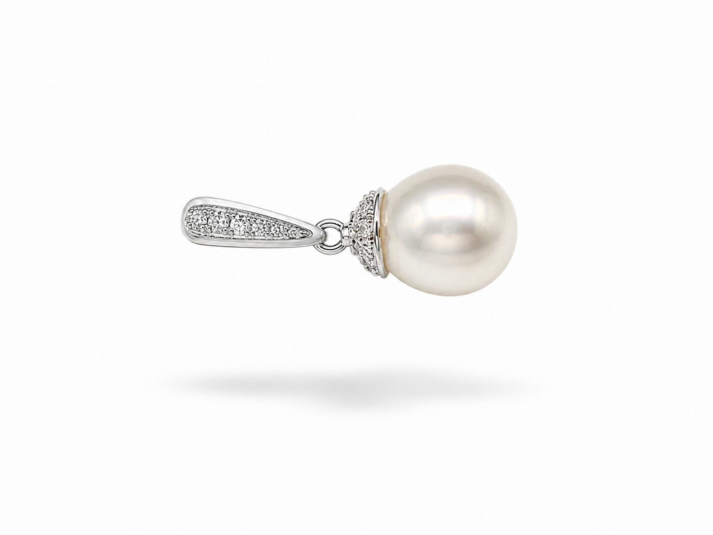 Colgante de Perla Colgante en Oro Blanco de 18K