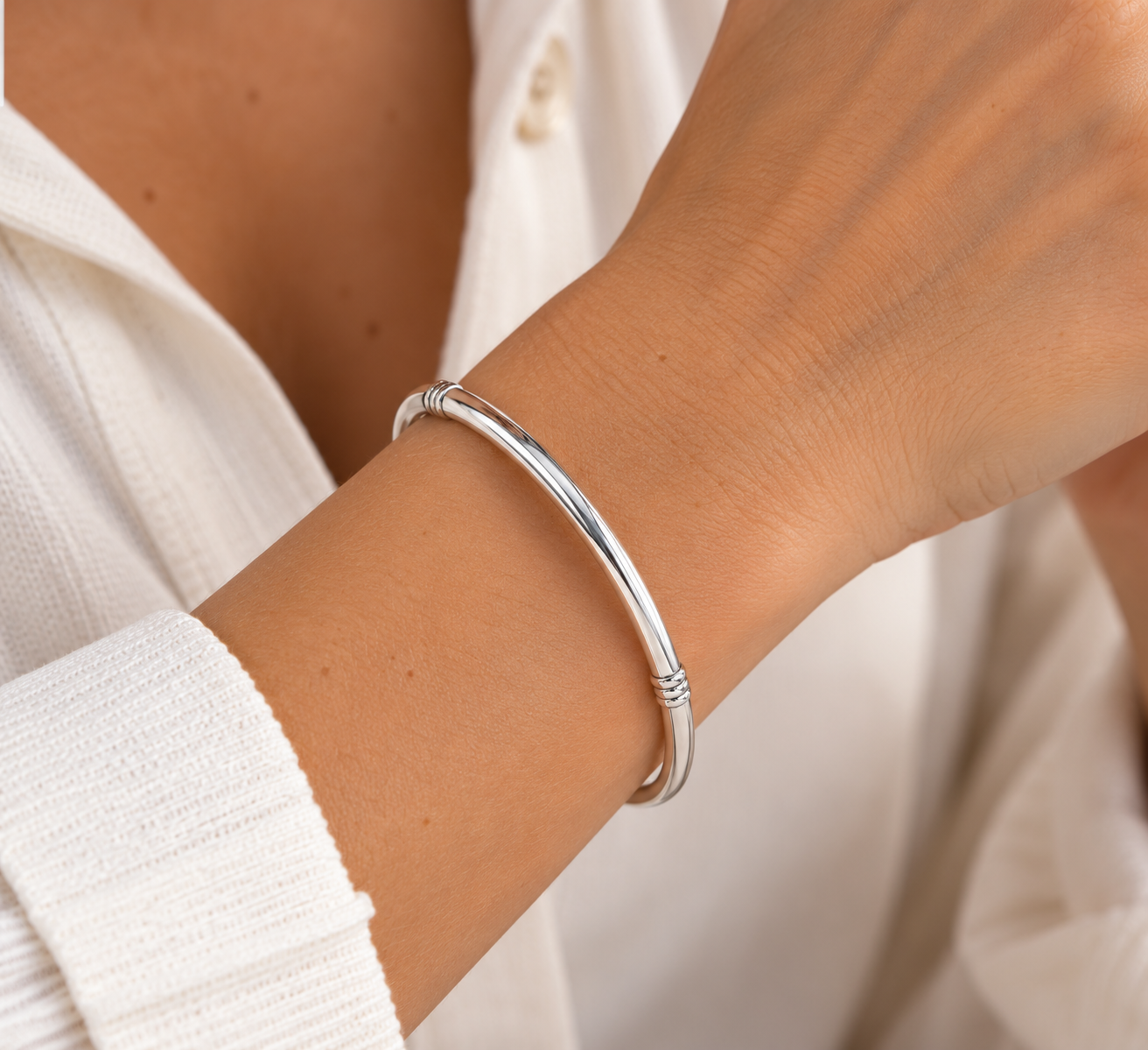 Brazalete redondo de plata de ley 925 – 14,15 g